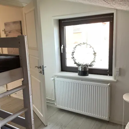 Strandhytten Apartment *