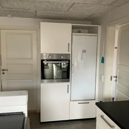 Strandhytten Apartment *