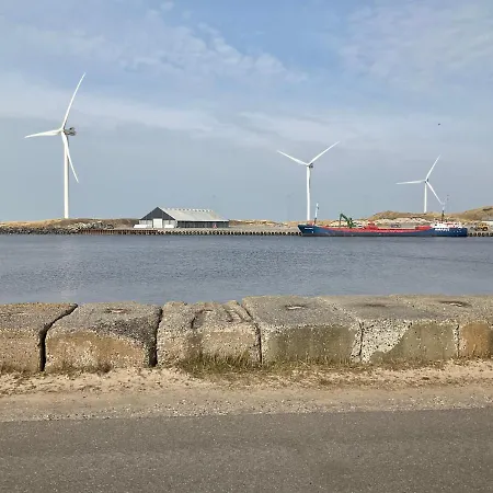 Strandhytten Apartment